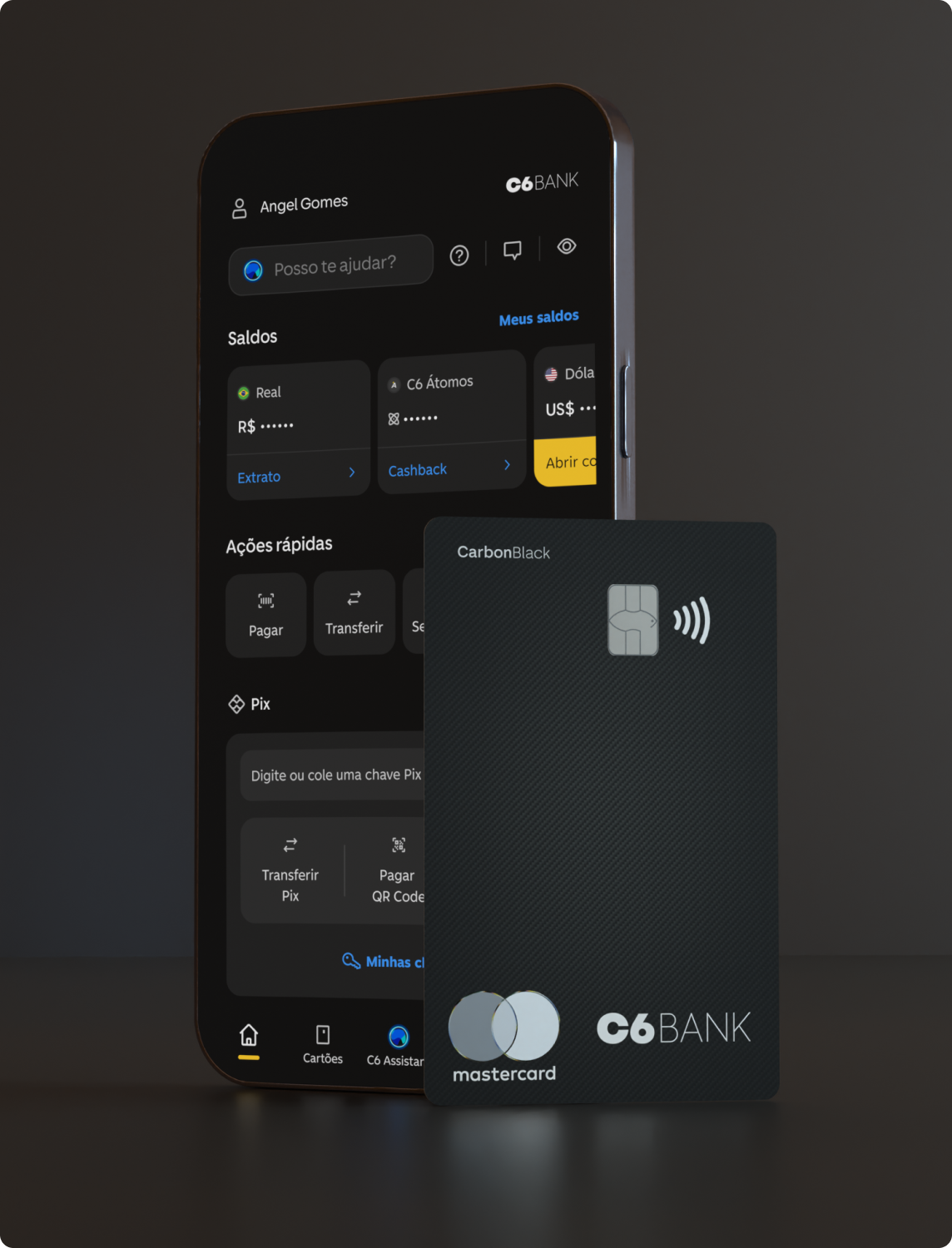 Smartphone com o app C6 Bank e, à frente, um Cartão C6 Carbon preto com pagamento por aproximação.