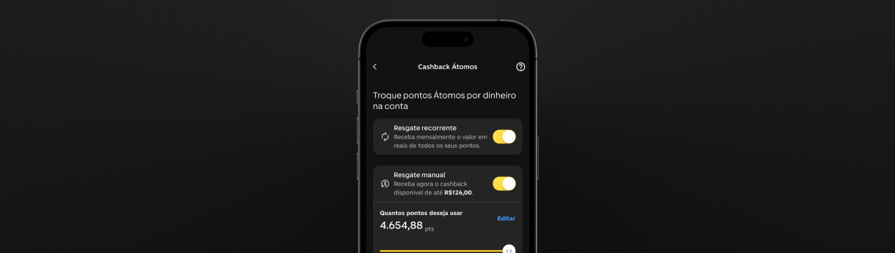 Celular com tela aberta no app C6 Bank na tela de Cashback